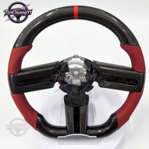 Volante de Coche de Fibra de Carbono y Cuero Perforado en Oferta para Ford <span class=keywords><strong>Mustang</strong></span> 2005 2006 <span class=keywords><strong>2007</strong></span> 2008 2009 - Product Image 1