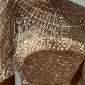 Vestido de Noche de Lujo Clásico, Talla Grande, Cuello Cuadrado, Adornado con Lentejuelas, Largo hasta el Suelo, Corte en A, con Sostén Incorporado y Capa, Estilo Árabe - Product Image 1