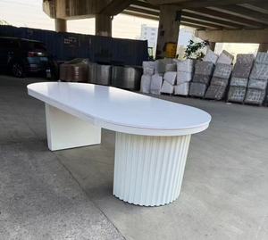 Muebles de Hotel al por Mayor, Mesa Redonda para Eventos y Banquetes con Base de Hierro Blanco y Tapa de Vidrio Negro para Salón de Bodas - Product Image 3