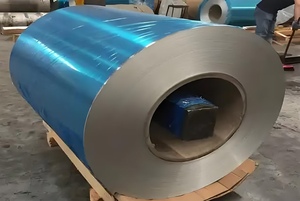 Rouleaux de papier <span class=keywords><strong>aluminium</strong></span> jumbo de qualité supérieure, couleur personnalisée, traitement composite <span class=keywords><strong>pour</strong></span> matériau d'<span class=keywords><strong>isolation</strong></span> <span class=keywords><strong>thermique</strong></span> - Product Image 4
