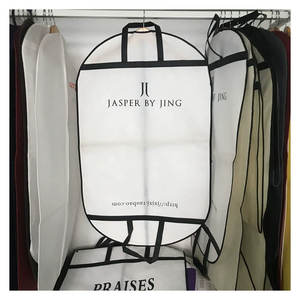 Haute Qualité Non Tissé Pli Vêtement Costume Couverture Sac Non Tissé Costume Sac À Poussière Avec Fermeture Éclair Pour Vêtements - Product Image 1