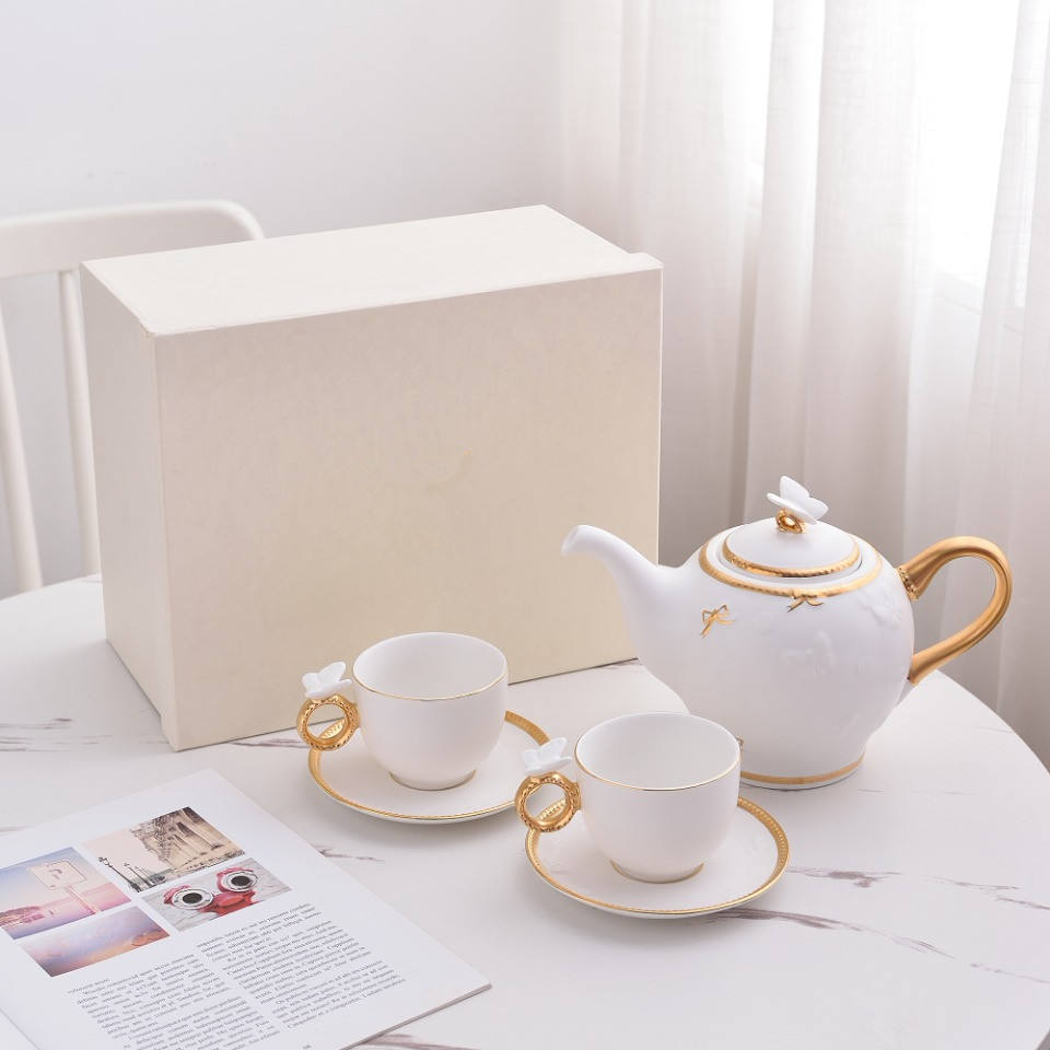 White-tea set