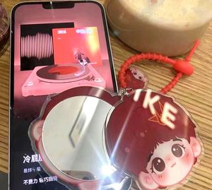 Porte-clés personnalisé Vigreat Mini K-pop DIY en acrylique rond avec impression de logo, porte-clés tendance Anime & Dessin Animé - Product Image 6