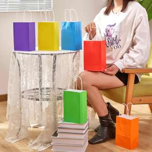 Sacs en papier kraft blancs pour emballage alimentaire en gros, sacs en papier pour vêtements, sacs en papier personnalisés avec logo imprimé sur mesure - Product Image 5