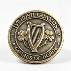 Medalla de las 1ª Guardias Irlandesas, de latón chapado en oro, circular, grabada en relieve, con temática musical, artículo de colección artístico. - Product Image 6