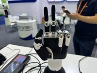 Brazo Robótico Cobot Inspire Robots RH56BFX de Alta Velocidad, Mano Robótica Humanoide para Laboratorios No Tripulados e Industrias Especiales