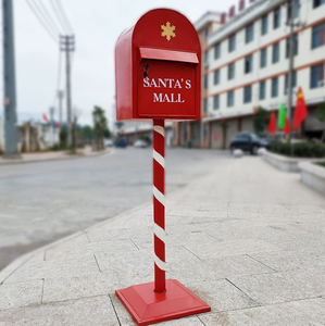 Boîte aux lettres rouge vintage <span class=keywords><strong>du</strong></span> Père Noël |   Boîte aux lettres autoportante rayée Candy Cane |   Décorations de centre commercial de Noël et boîte de collecte de lettres de vœux - Product Image 4