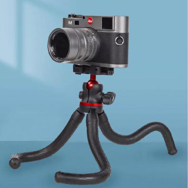 Universal High Quality Professional Aluminum DSLR Tripod Stand 1/4 Expansion Interface Mini Desktop Flexible Camera Tripod