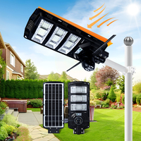 Caméra CCTV Solaire Extérieure 4K à Double Objectif Tout-en-Un Intégrée V380 Pro avec Zoom 10X, Détection de Mouvement et Éclairage de Rue Solaire