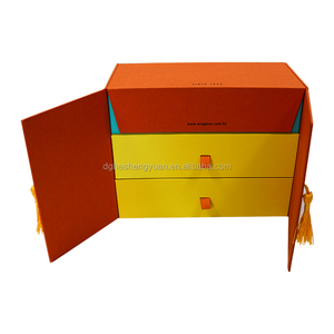 Chinese Style Double Door Handmade Food Packaging Mooncake Box