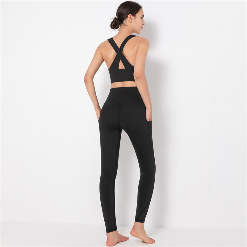3 colors  new product quality Fashion Modern Breathable Workout Clothing Women Active Wear Yoga Set fitness