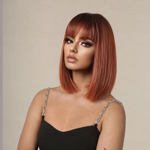 Véritable <span class=keywords><strong>Action</strong></span> Photo Brun Rougeâtre Ombre Droite <span class=keywords><strong>Perruque</strong></span> Synthétique Avec Une Frange Moyenne Longue <span class=keywords><strong>Perruque</strong></span> Résistant Aux Hautes Températures Mat Durable - Product Image 5