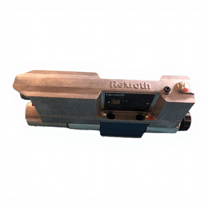 R901496430 4WREE6E32-3X/V/24A1 ตัวควบคุมทิศทางแบบสัดส่วน - Product Image 1