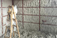 Machine de pulvérisation de cellulose avec réduction