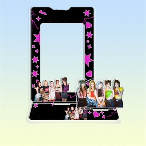 KPOP Stray Kids V SUGA JK CORTIS IVE Stand ITZY IU ILLIT ZB1 TWS Figura de Acrílico con Soporte para Tarjetas, Decoración de Escritorio para Fans - Product Image 6