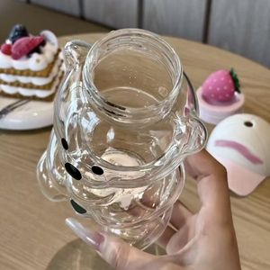 Botol Air Kaca Bentuk Beruang 3D Lucu dengan Tutup Sedotan dan Hiasan Stroberi, Cangkir Kaca Beruang Kawaii untuk Susu, Jus, Minuman Berbusa, Hadiah - Product Image 6