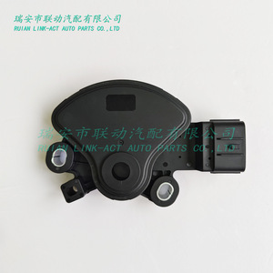 Interruptor de Posición de Equipo de Seguridad 42700-02200 para Transmisiones Hyundai Kia, Pieza Automotriz Nueva de Plástico - Product Image 1