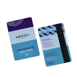 Promotion du fabricant Carte de visite en PVC personnalisée avec bande magnétique Code à barres Cadeau d'adhésion Carte de visite imprimée en plastique