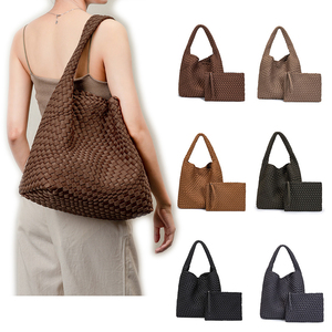 Por encargo de la moda al por mayor de nylon de neopreno tejido bolsa de playa bolso de mano de gran capacidad bolso trenzado cubo bolsas y monedero - Product Image 2