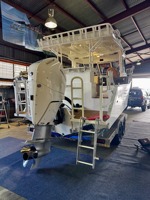 Bateau de pêche sportive de luxe SeaKing certifié CE, coque en aluminium 5083 de qualité marine, entièrement soudée en V profond