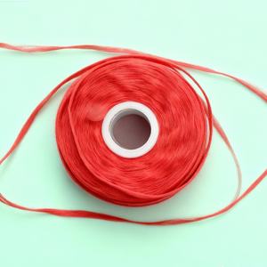 Logo OEM Fluorure de menthe <span class=keywords><strong>sans</strong></span> PFAS Dent sensible orale Huile de noix de coco Candelilla <span class=keywords><strong>Fil</strong></span> <span class=keywords><strong>dentaire</strong></span> extensible ciré - Product Image 6