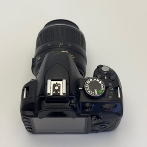 Cámara DSLR <span class=keywords><strong>Nikon</strong></span> D3100 Usada Original con Lente VR de 18-55 mm, 14.2MP, 1080p, Grado A+, Reacondicionada para Principiantes, Venta al por Mayor, Venta al por Menor, Reventa - Product Image 4