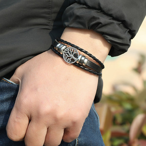Bracelet Homme Vintage Multi-couches Bracelets en Cuir Tressé à la Main pour Hommes Femmes Bracelet <span class=keywords><strong>Charm</strong></span> <span class=keywords><strong>Arbre</strong></span> <span class=keywords><strong>de</strong></span> <span class=keywords><strong>Vie</strong></span> Accessoires Bracelet - Product Image 2
