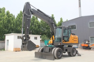 Прочный <span class=keywords><strong>15</strong></span>-тонный колесный экскаватор Weichai с двигателем из Китая, гарантия 1 год и мощность 0,6 м³ - Product Image 3