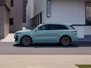 2026 Lixiang L6รถไฮบริดปลั๊กอินขนาดใหญ่4WD พลังงานใหม่ Lixiang Li L6 MAX HYBRID SUV Li L6 Pro EV - Product Image 4