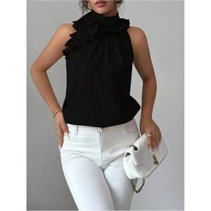Blusa de oficina elástica de gasa sin mangas con cuello simulado y volantes personalizada para mujer - Product Image 3