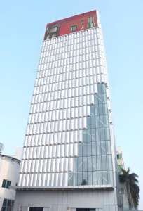 PCS Torre estéreo inteligente Elevador de estacionamiento inteligente mecánico Sistema de estacionamiento tipo torre automática duradera - Product Image 5