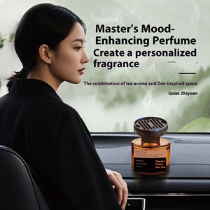 Ornement d'évent de voiture moderne de parfum d'aromathérapie en verre de luxe durable de 110ml avec élimination des odeurs pour les femmes enceintes et les bébés - Product Image 4
