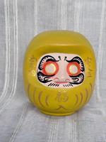Figurines en bois gravées personnalisées faites à la main, figurines de Bodhidharma, chat porte-bonheur Maneki Neko, cadeau écologique, décoration de la maison