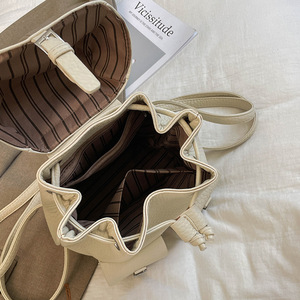 <span class=keywords><strong>Sac</strong></span> à dos personnalisable avec logo, Nouveauté 2026, en cuir PU grainé de qualité supérieure avec cordon de serrage et bretelles réglables - Product Image 4