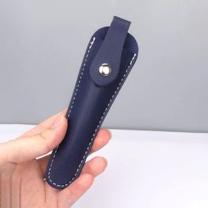 PU Leather Scissors Sheath Durable Scissors Protective Covers Scissor Sleeve for Barber Gift - Product Image 4
