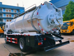 Camion-citerne <span class=keywords><strong>à</strong></span> vide ISUZU GIGA 4x2 de 12 000 litres (15 m³) pour l'aspiration des <span class=keywords><strong>eaux</strong></span> <span class=keywords><strong>usées</strong></span>, le nettoyage des égouts et le vidage des fosses septiques - Product Image 6