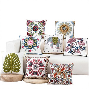 Fundas de Cojín y Almohadas de Estilo Bohemio con Diseño de Flores Bordadas, 100% Poliéster Ecológico, Decoración Colorida para el Hogar - Product Image 2