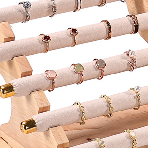 Espositore con anello a 5 strati in legno rimovibile portaoggetti con anello scaletta portagioie staccabile con asta in velluto multicolore - Product Image 3