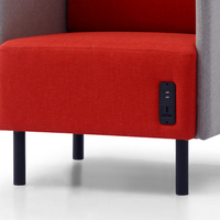 Canapés et chaises sur mesure, mobilier de restaurant de luxe, canapé de banquette avec chargeur électrique