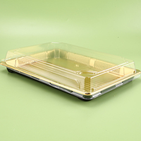 Boîte à sushi rectangulaire jetable en plastique Golden Base avec couvercle transparent anti-buée pour plats à emporter