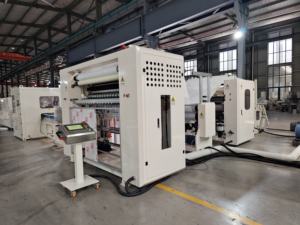 XinYun Meilleur Prix Machine à Laminage de Papier Essuie-Tout Pliant, L'une des Machines de Production de Papier Essuie-Tout pour la Cuisine - Product Image 4