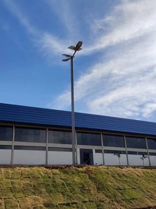 ไฟถนนพลังงานแสงอาทิตย์ 100W 200W 300W 400W แบบรวมแผงโซลาร์เซลล์ในตัวสำหรับภายนอกอาคาร - Product Image 6