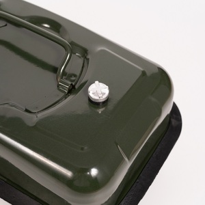 Nouveau fournisseur chinois, réputation fiable, Yinxin Green Steel, <span class=keywords><strong>bidon</strong></span> de carburant carré portable de haute qualité <span class=keywords><strong>20L</strong></span> pour <span class=keywords><strong>moto</strong></span> - Product Image 6