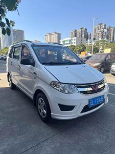 VAN Usada, Saic Wuling Hongguang S 2018, Modelo Clásico Básico, Exterior Blanco, 5-8 Asientos, 1.2L, Manual, Gasolina, <span class=keywords><strong>Segunda</strong></span> <span class=keywords><strong>Mano</strong></span> - Product Image 3