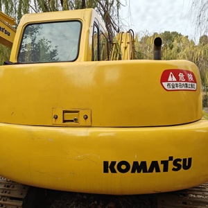 รถขุดไฮดรอลิกแบบตีนตะขาบ Komatsu PC60 มือสอง 6 ตัน สภาพ 90% ประหยัดน้ำมัน ทนทาน เหมาะสำหรับงานเกษตรและครัวเรือน - Product Image 3