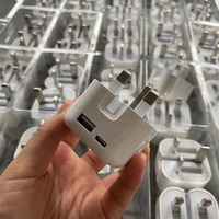 Chargeur mural portable USB-C Type C à charge rapide avec prise UK PD 20W pour téléphones 16 15 14 13 12 11 Pro Max