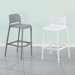 Tabourets <span class=keywords><strong>de</strong></span> <span class=keywords><strong>bar</strong></span> d'extérieur et <span class=keywords><strong>de</strong></span> cuisine Hebei, chaise haute en plastique PP industriel bon marché avec fonction <span class=keywords><strong>de</strong></span> découpe, utilisation commerciale en intérieur - Product Image 6
