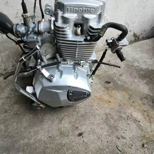 Culasse de moteur à soupapes en tête Haojue China III 125cc d'occasion, compatible avec Zongshen, Loncin, Qianiang, <span class=keywords><strong>Lifan</strong></span>, Dayang - Product Image 3