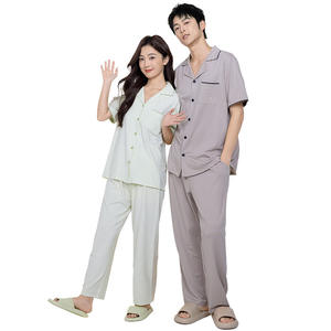 Pyjamas d'été personnalisés en coton modal Lenzing pour couples, nouveaux, manches courtes, pantalon long, couleur unie, design simple pour vêtements de nuit pour hommes - Product Image 4