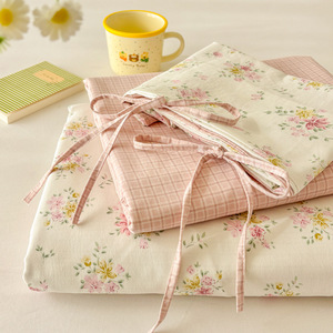 Meldo Washed Cotton Four-Piece Bedding Set Plaid Floral Print Pastoral Style Student Use - Product Image 1